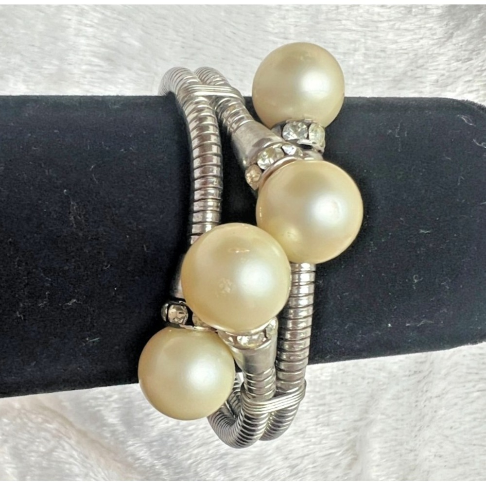 Vintage Coil Wrap Bracelet Faux Pearl Rhinestone Silver Statement Retro Flexible